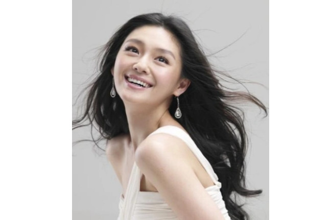 徐熙媛(中国台湾女演员,歌手,主持人,作家)_搜狗百科