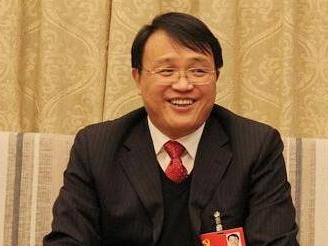 吴生富
