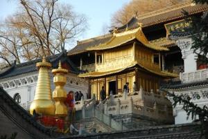 显通寺铜殿