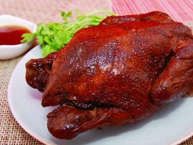简介录目鸡肉主要食材食谱分类中级制作难度香口味济南肴鸡中文名称