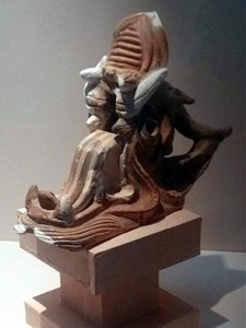 灰陶屋脊兽