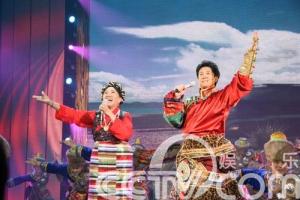 2008年春晚（表演：蔡国庆、才旦卓玛）