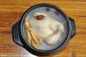 人参鸡煲汤