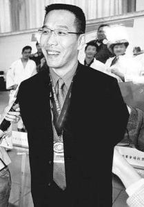郑小龙