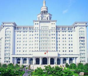 武汉市中级人民法院院长接待日是何时