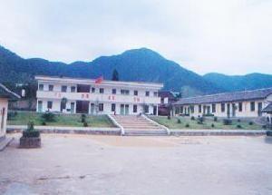 先峰乡-学校