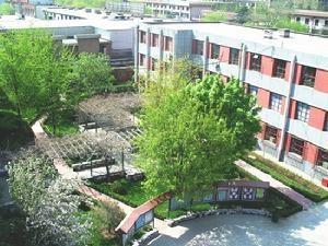 北京市第六十七中学