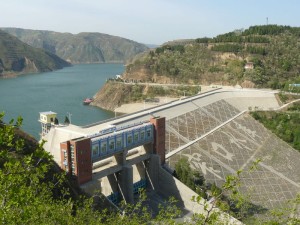 窄口龙湖风景区