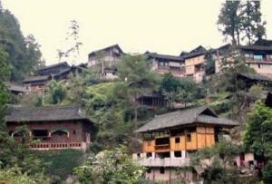 南花苗寨秀美山水风景