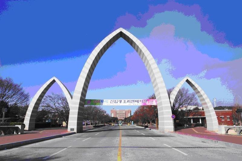 韩国国立庆尚大学