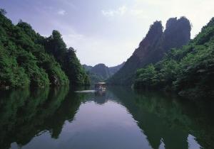 宝峰湖