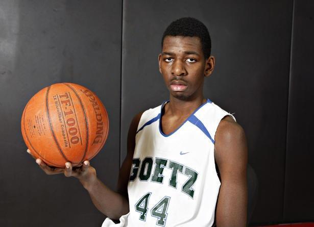 安德鲁·尼克尔森