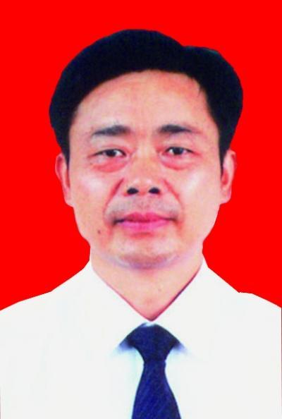 莆田擢英中学校长,莆田一中高级教师 添加义项 同义词