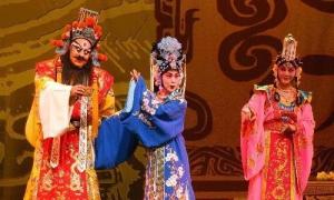 演出剧照