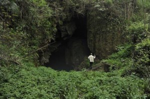 石门县风光 长梯隘 溶洞