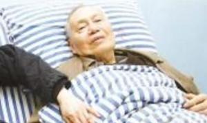 江泽佳