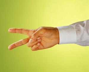 手交是性交的一种方式,是二个或以上的人互相抚摸