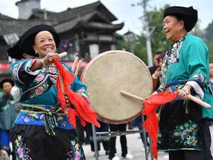 土家族三月三庆祝活动