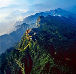峨眉山
