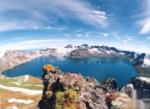 火山湖