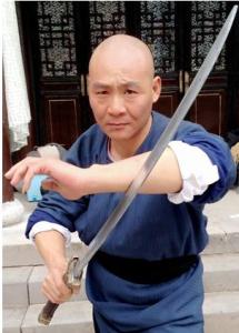 朱峻贤