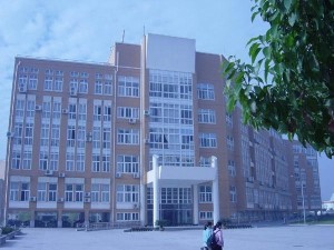 曹光彪信息楼