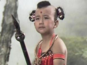 赵欣培饰演的红孩儿