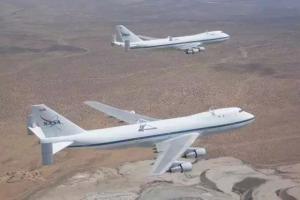 NASA改装的两架波音747客机