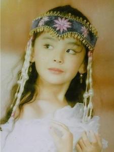 娜扎的童年时光