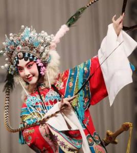 《凤凰山·赠剑》百花公主