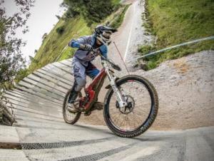 运动自行车 运动自行车