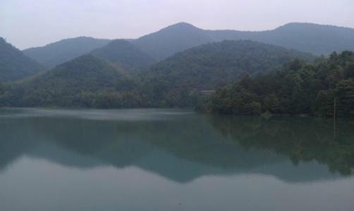 青岛四方区旅游景点，青岛四方区旅游景点大全？