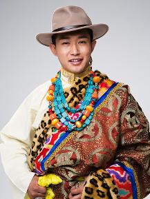 强巴才丹