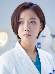 王珞丹《急诊科医生》剧照