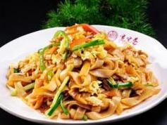 炒河粉