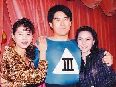 三度诱惑 1990年邱月清 李中宁主演的喜剧电影 搜狗百科