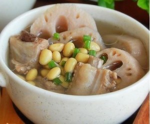 莲藕排骨汤