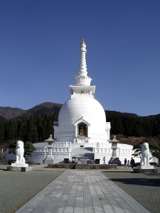 静冈县御殿场市佛舍利塔