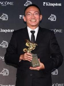 何蔚庭