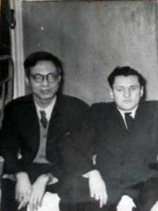 左许淞庆