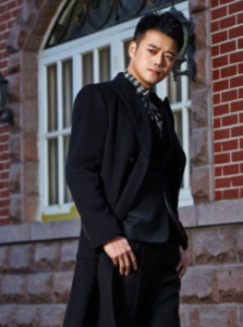 李丞峰最新杂志写真