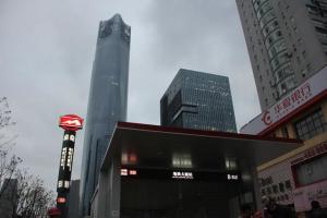 地铁大厦站A、B出入口