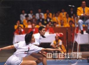 90年与农群华第十一届亚运会在中国北京举行