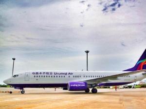 乌鲁木齐航空飞机涂装