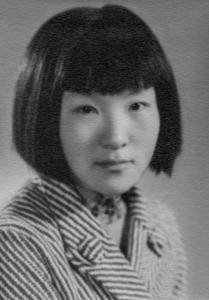 少女时代的李佩
