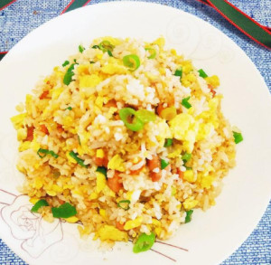 鸡蛋炒饭