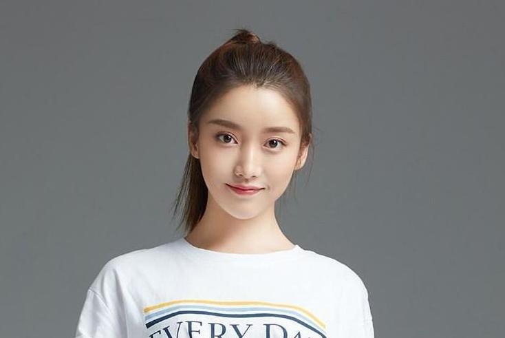 姜贞羽