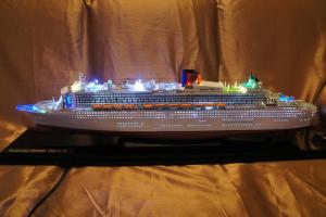 queen mary 2