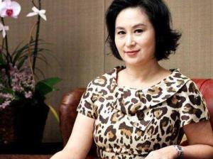 何超琼