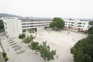 藤县濛江镇中心校